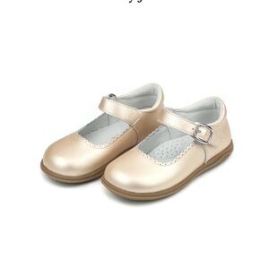 Lamour Kids Mary Jane Shoes in Gold